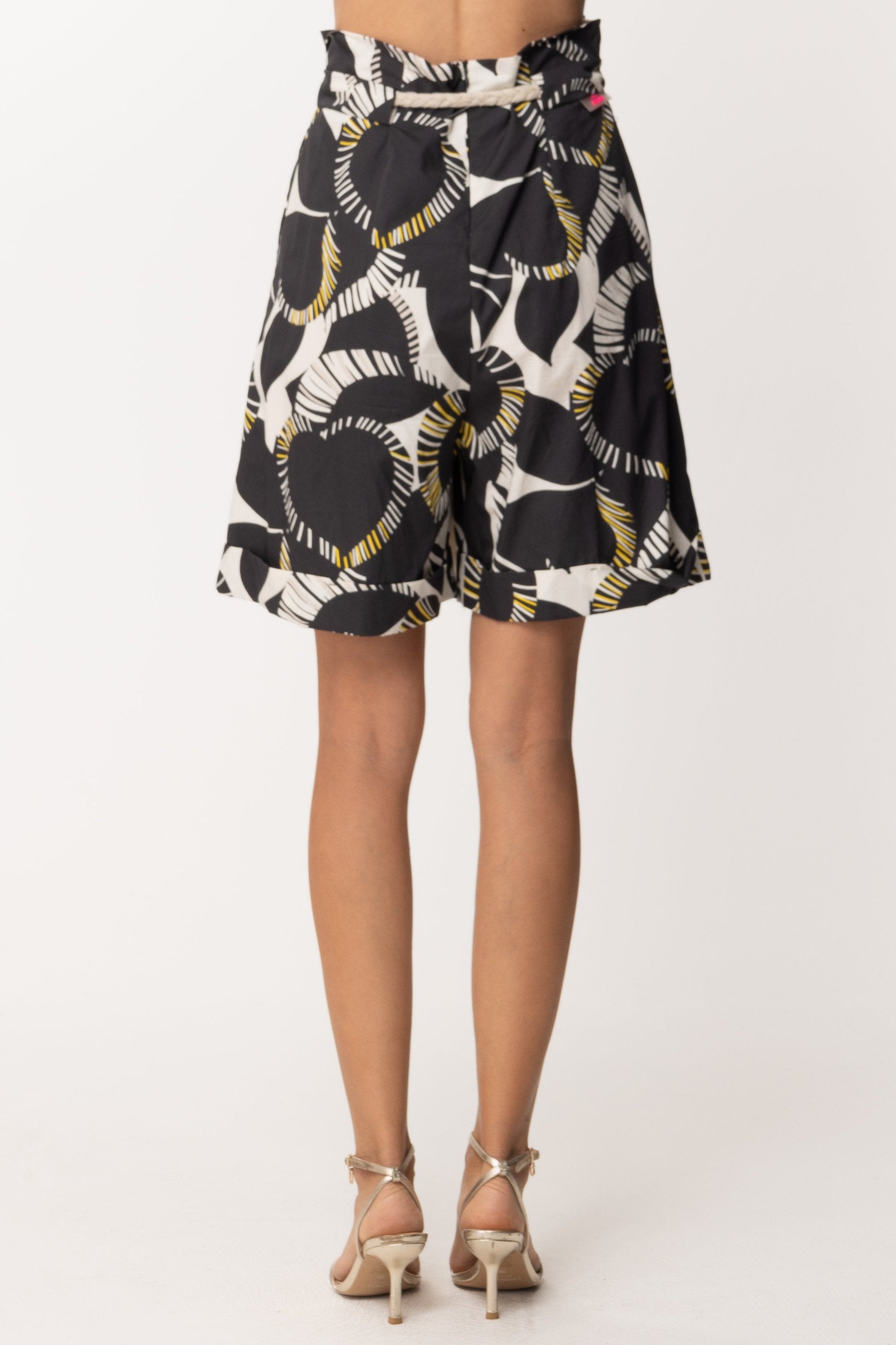 Twin-set Bermuda Shorts Stampati con Cintura Cordoncino 221AT2622 LEAVES CHANTILLY/NERO