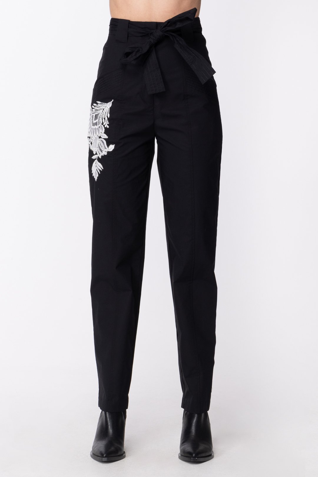 Twin-set Pantaloni con Ricamo Fiore e Fusciacca 211TT2473 NERO