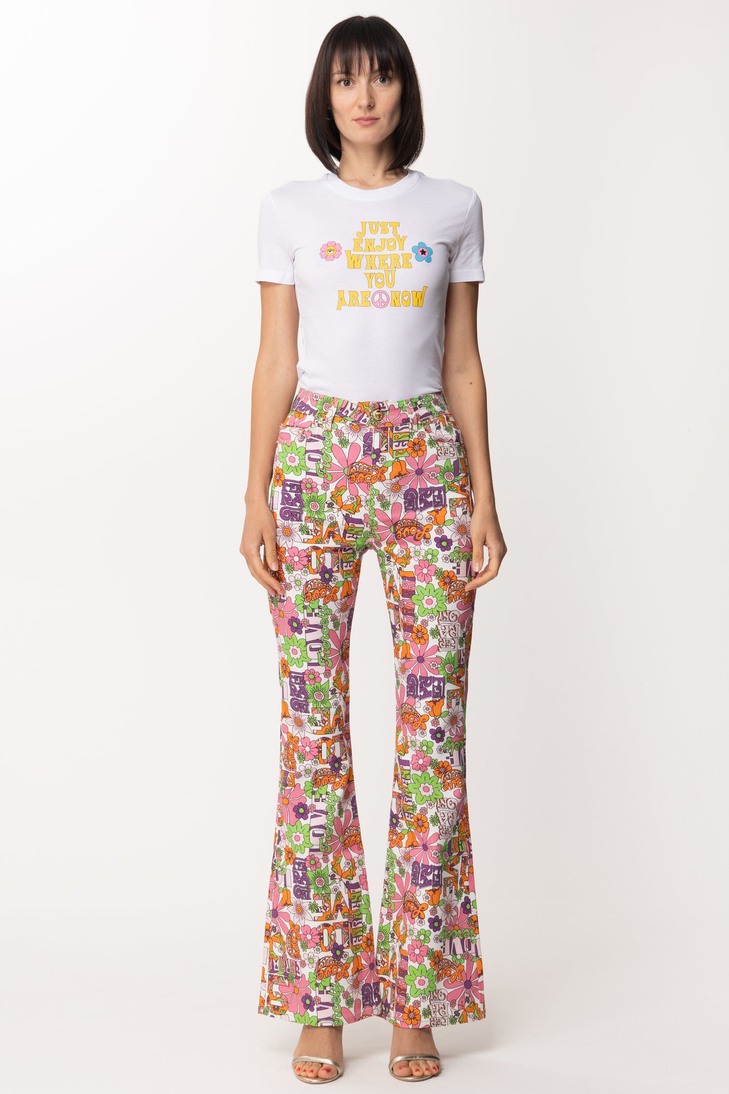 Chiara Ferragni T-shirt con Stampa Scritta Hippie 72CBHT05 WHITE