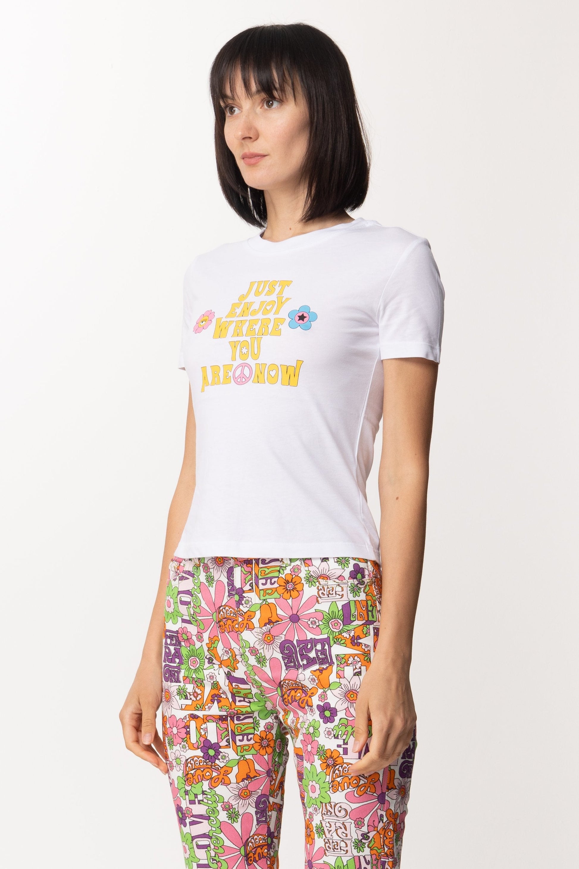 Chiara Ferragni T-shirt con Stampa Scritta Hippie 72CBHT05 WHITE