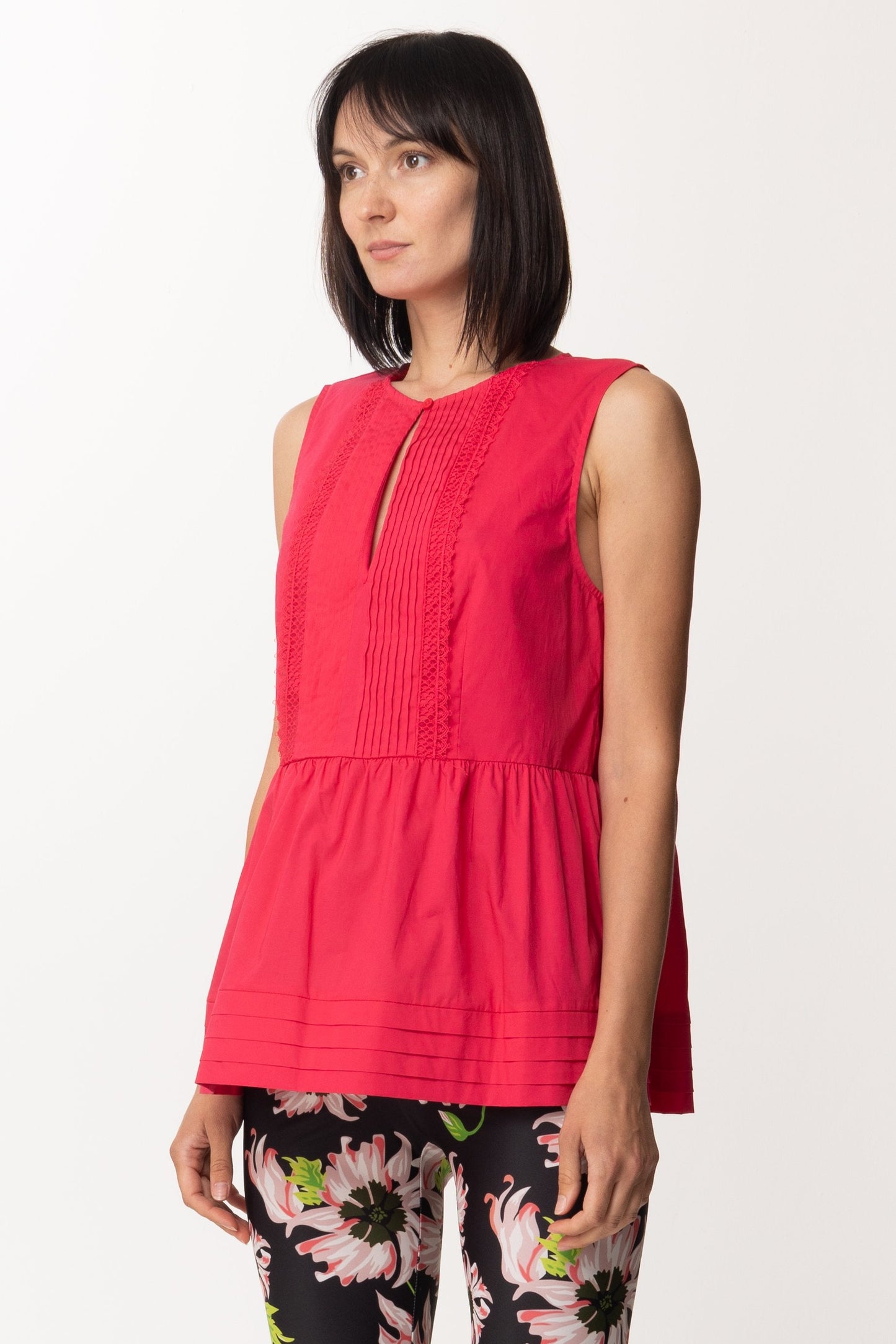 Twin-set Top Smanicato con Plissé e Pizzo 201TT2070 AMARENA